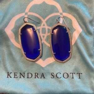 Danielle- Kendra Scott earrings